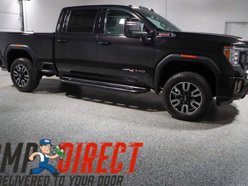 Used 2023 GMC Sierra 2500 AT4 w/ AT4 Preferred Package image 6