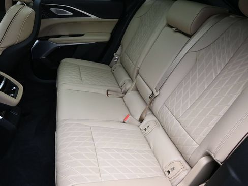 Used 2026 Cadillac Lyriq Signature Luxury AWD/4WD image 25