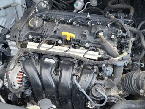 Used 2015 Kia Forte LX image 27