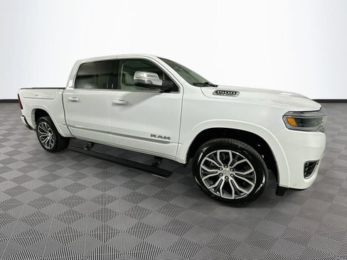 Certified 2025 RAM 1500 Tungsten AWD/4WD image 8