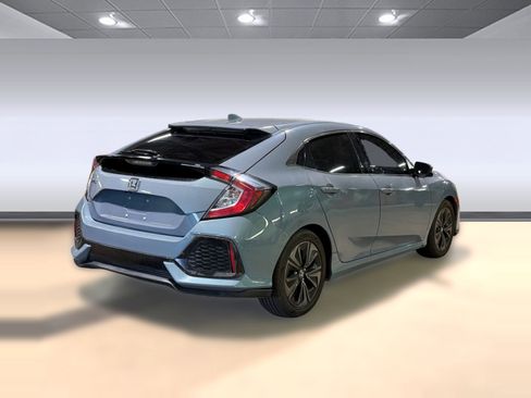 Used 2018 Honda Civic EX image 7