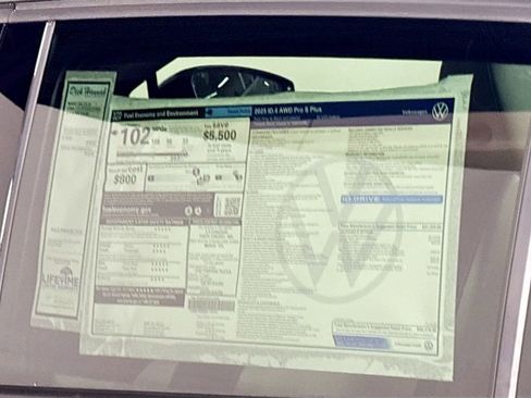 New 2025 Volkswagen ID.4 Pro S Plus image 25