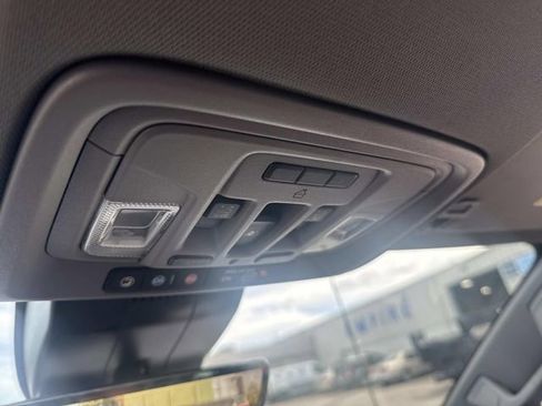 Used 2024 GMC Sierra 2500 Denali w/ Technology Package image 27