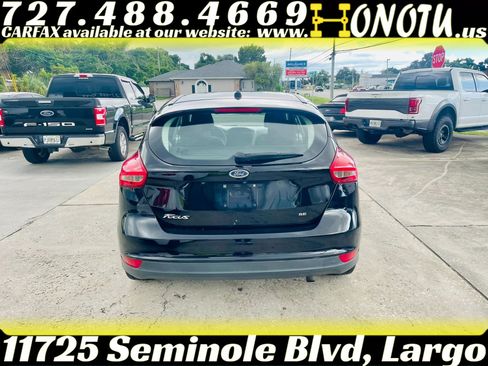 Used 2018 Ford Focus SE FWD image 6
