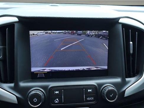 Used 2021 GMC Terrain SLT FWD image 25