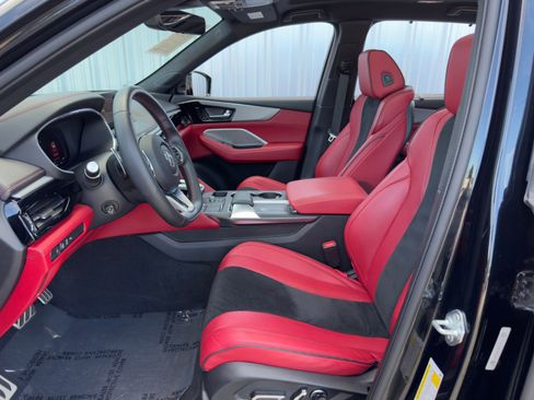 Used 2022 Acura MDX A-Spec image 17