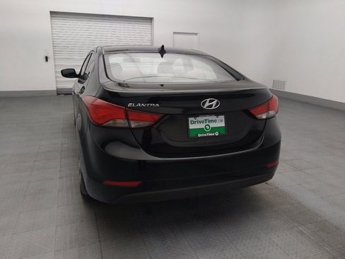 Used 2016 Hyundai Elantra SE FWD image 6