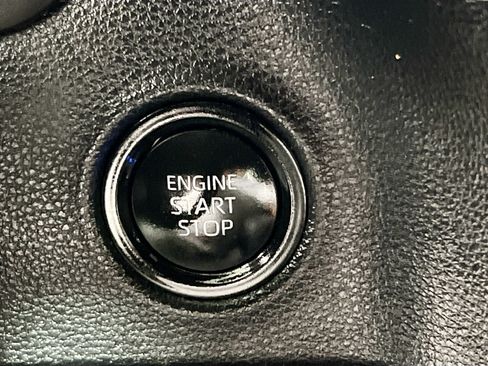 Used 2025 Toyota Tundra SR5 w/ SR5 Convenience Package AWD/4WD image 23