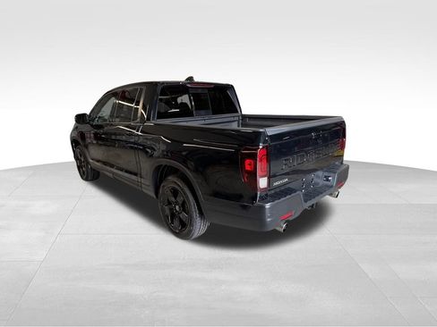 Used 2024 Honda Ridgeline Black Edition image 3