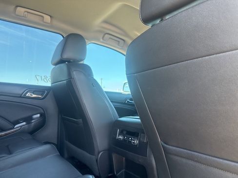 Used 2018 Chevrolet Tahoe LT image 21