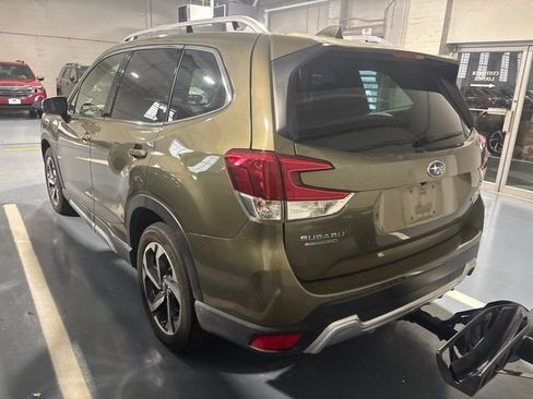 Used 2023 Subaru Forester Touring AWD/4WD image 7