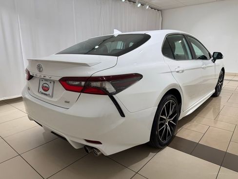 Certified 2023 Toyota Camry SE image 5