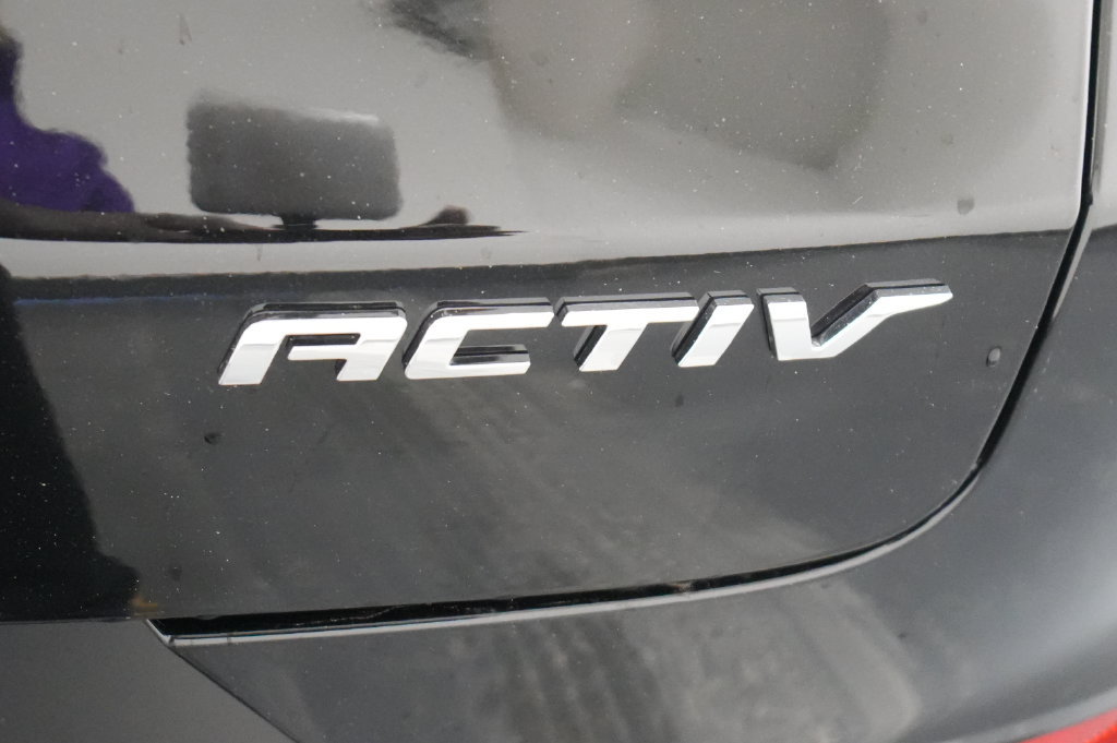 Used 2024 Chevrolet TrailBlazer ACTIV w/ Convenience Package AWD/4WD image 11