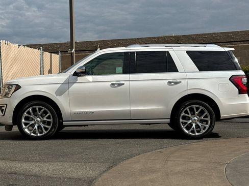 Used 2019 Ford Expedition Platinum RWD image 7