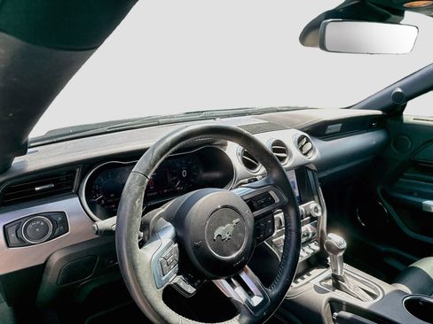 Used 2022 Ford Mustang GT Premium w/ Equipment Group 401A RWD image 11