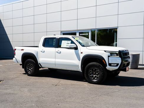 New 2026 Nissan Frontier PRO-4X w/ Pro-4x Convenience Package AWD/4WD image 30