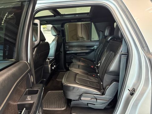Used 2021 Ford Expedition Max Limited AWD/4WD image 11