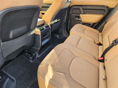 New 2026 Land Rover Defender 110 S image 20