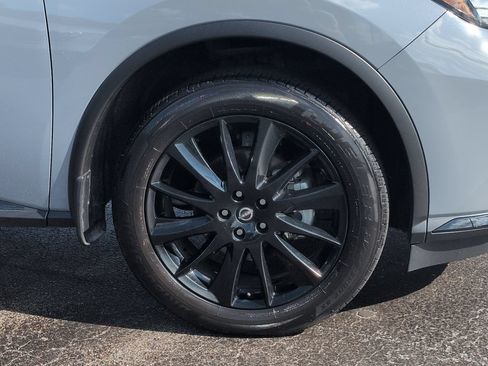 Used 2024 Nissan Murano SV w/ SV Midnight Edition Package FWD image 11