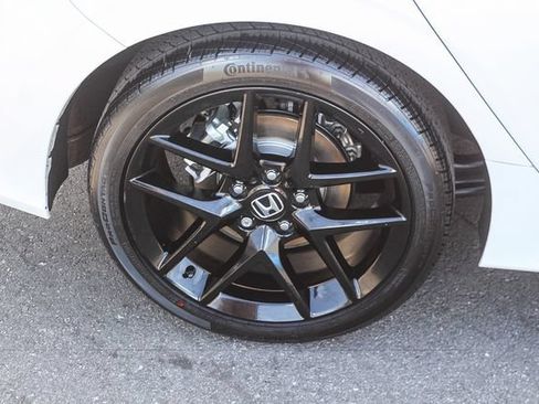 Used 2025 Honda Civic Sport image 13