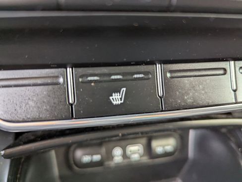 Used 2020 Kia Sorento S image 22