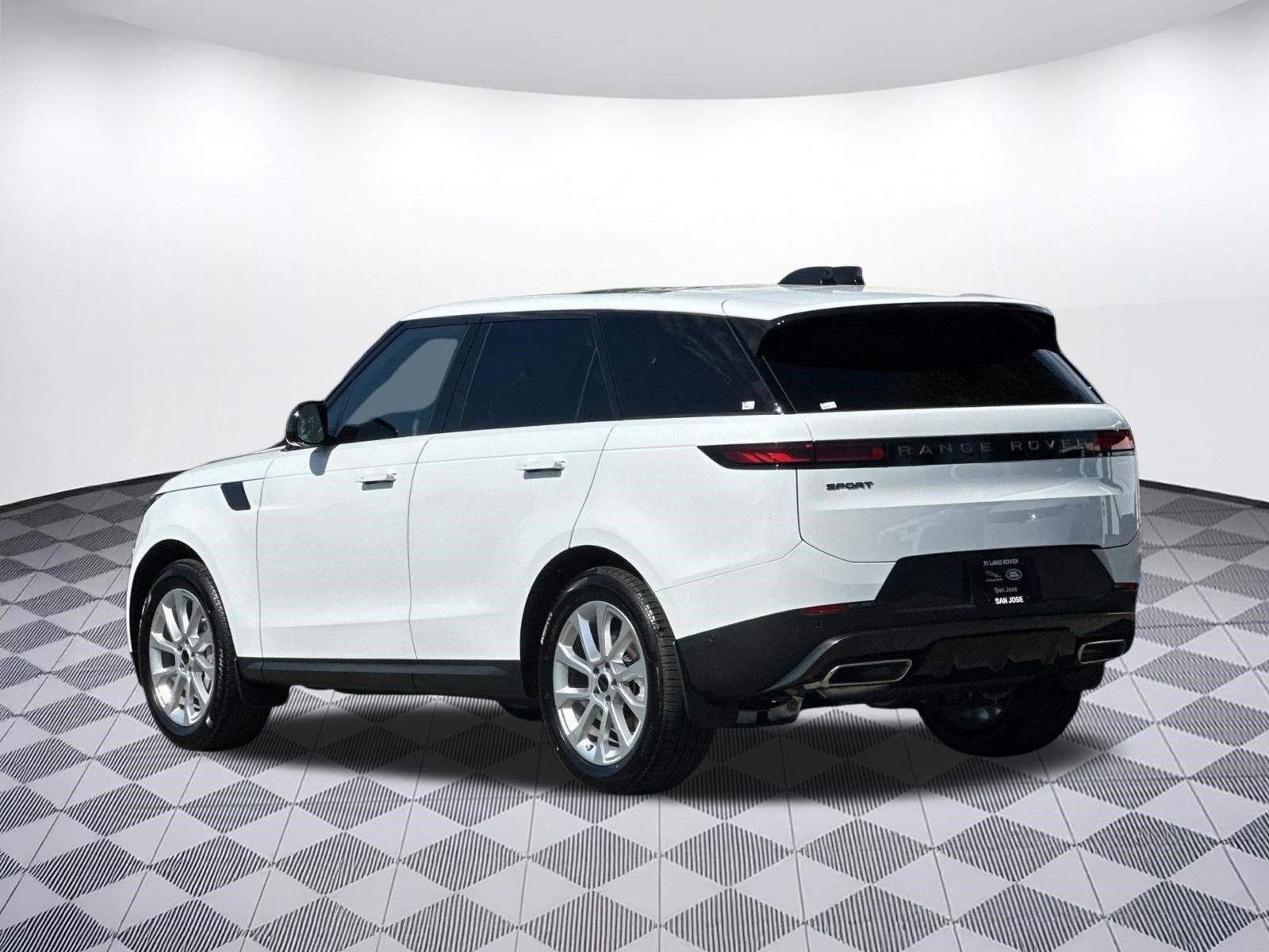 New 2026 Land Rover Range Rover Sport SE AWD/4WD image 2