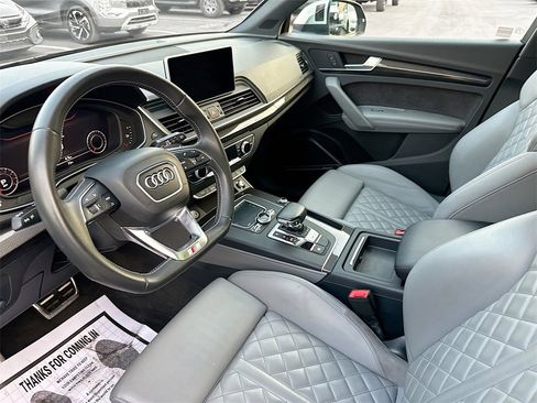 Used 2018 Audi SQ5 Premium Plus image 25