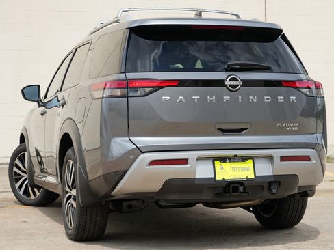 Used 2025 Nissan Pathfinder Platinum w/ Cargo Package AWD/4WD image 5