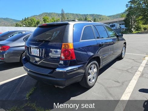 Used 2004 Chrysler Pacifica AWD image 3