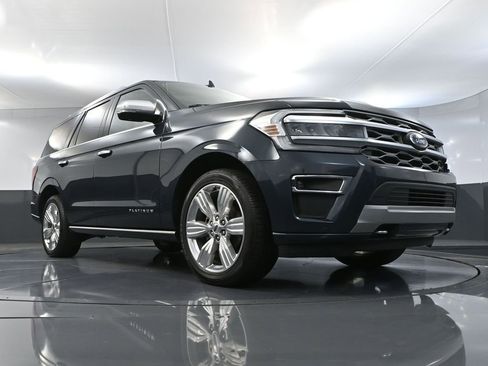 Used 2023 Ford Expedition Platinum image 61