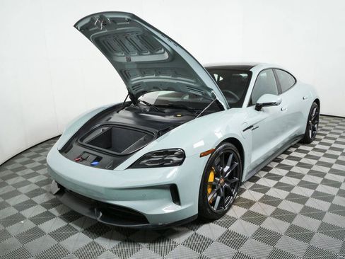 Certified 2025 Porsche Taycan GTS AWD/4WD image 36