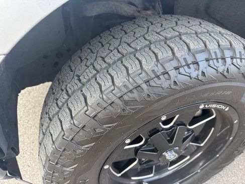 Used 2020 Ford F150 XLT w/ Equipment Group 302A Luxury image 10