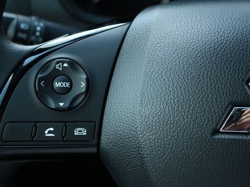 New 2025 Mitsubishi Eclipse Cross ES image 16