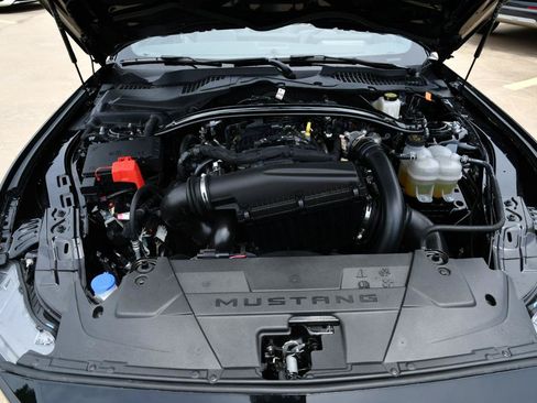 Used 2026 Ford Mustang Premium RWD image 33