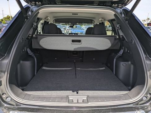 Used 2024 Mitsubishi Outlander SE Black Edition FWD image 13