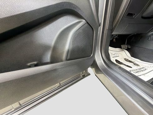 Used 2024 Ford Edge SEL w/ Convenience Package image 35