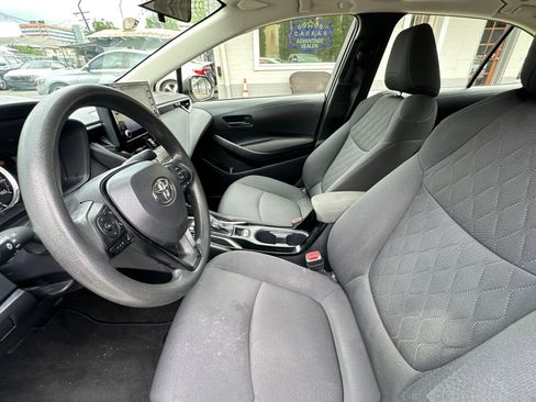 Used 2022 Toyota Corolla LE FWD image 13