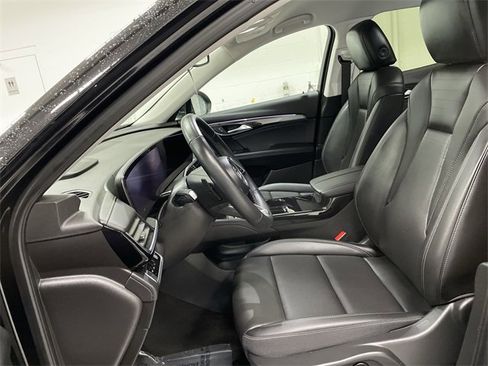 Certified 2025 Buick Envision Preferred image 19