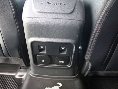 Used 2024 Ford Bronco Wildtrak AWD/4WD image 54