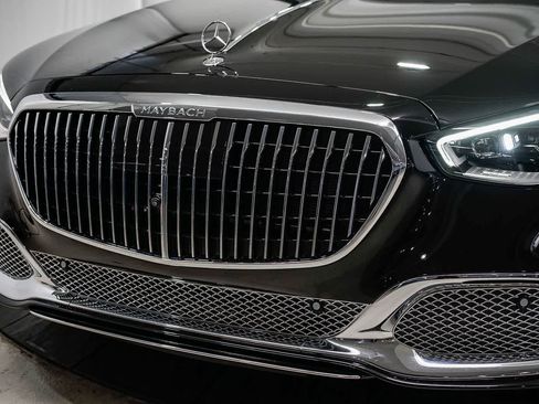 Used 2025 Mercedes-Benz Maybach S 680 4MATIC image 8