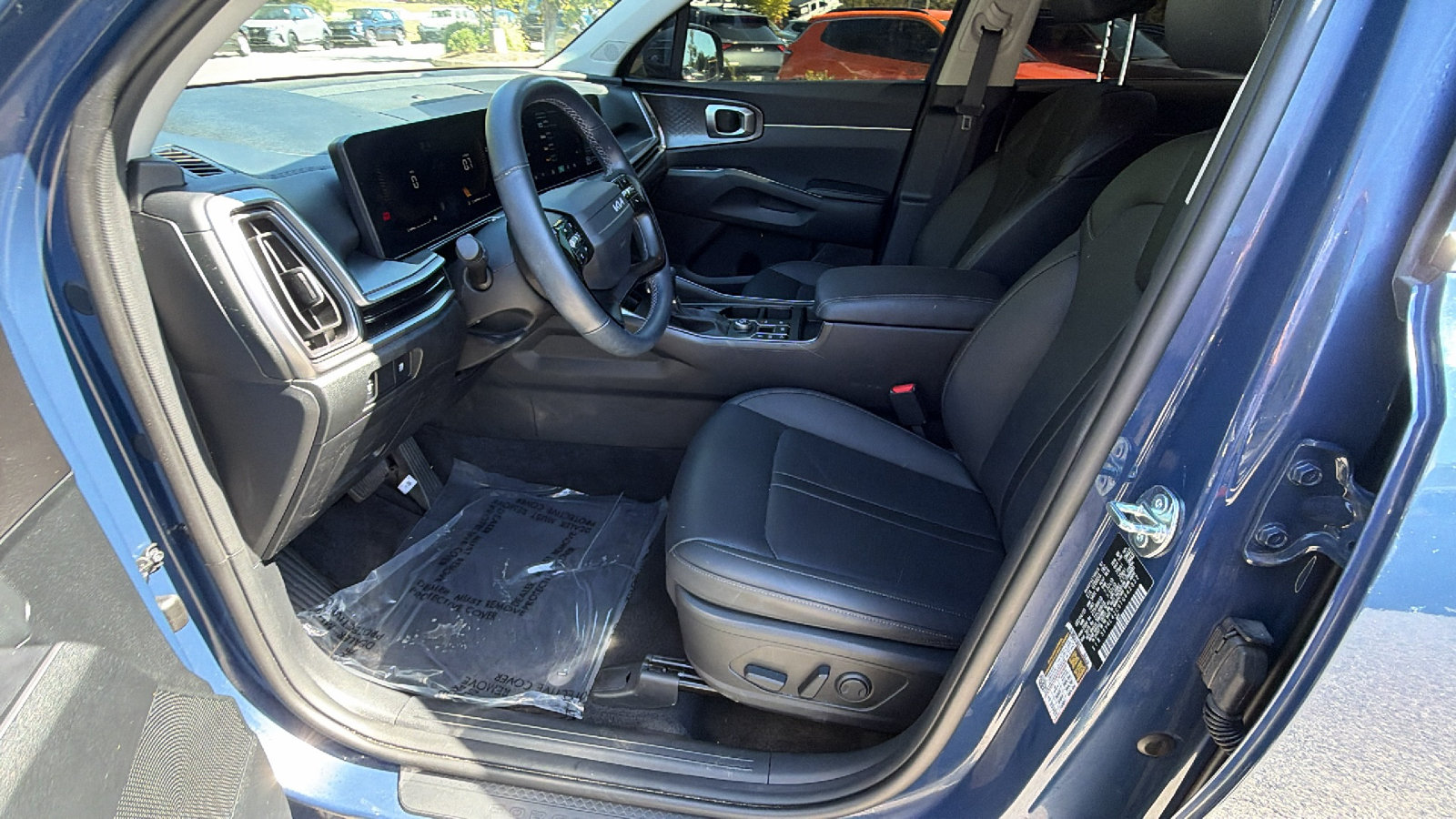 Used 2026 Kia Sorento S FWD image 17