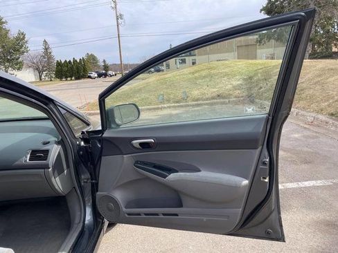 Used 2010 Honda Civic LX image 30