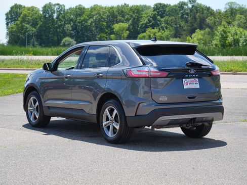Used 2024 Ford Edge SEL w/ Convenience Package AWD/4WD image 6