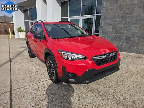 Used 2023 Subaru Crosstrek 2.0i image 4