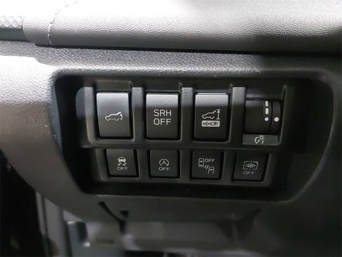 Used 2022 Subaru Forester Touring image 25