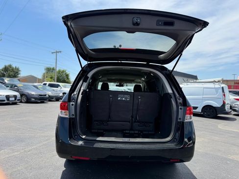 Used 2017 Honda Odyssey EX-L image 6