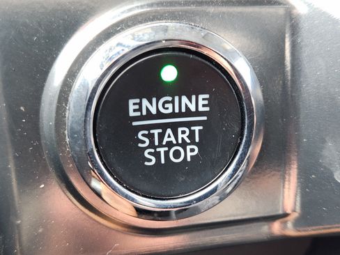 Used 2023 Ford F150 Lariat w/ Equipment Group 502A High AWD/4WD image 21