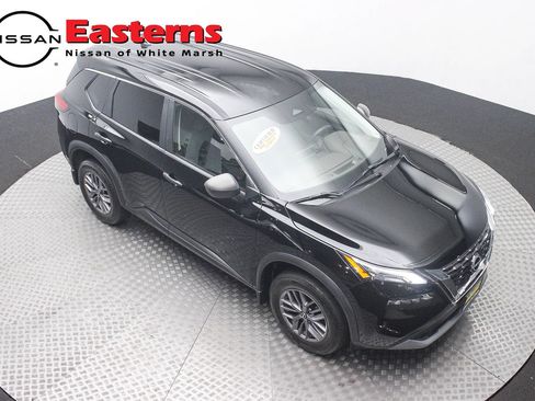 Used 2023 Nissan Rogue S AWD/4WD image 3