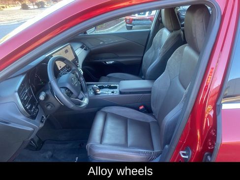 Used 2024 Lexus RX 350 350h Luxury image 17