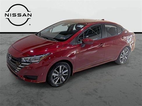 Used 2025 Nissan Versa SV w/ Trunk Package FWD image 1